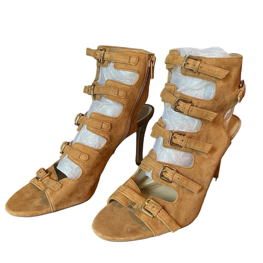 NWOT Enzo Angiolini Florencia Suede Beige Heeled Sandal Strappy Buckle SZ 9.5